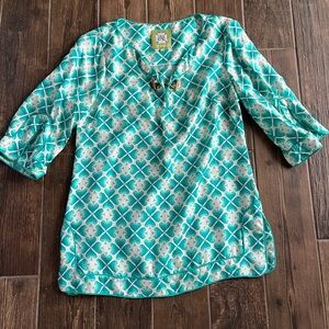 Elizabeth McKay tunic top